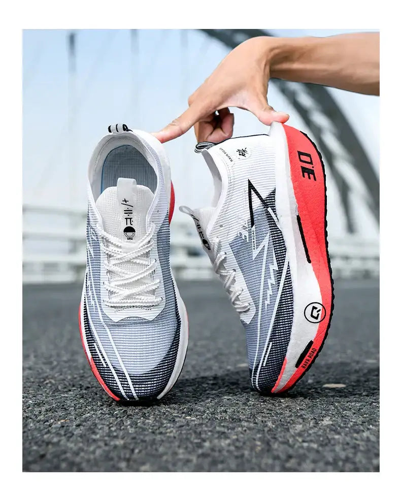 Stravix AeroSilk Carbon 3.0 - Super-light